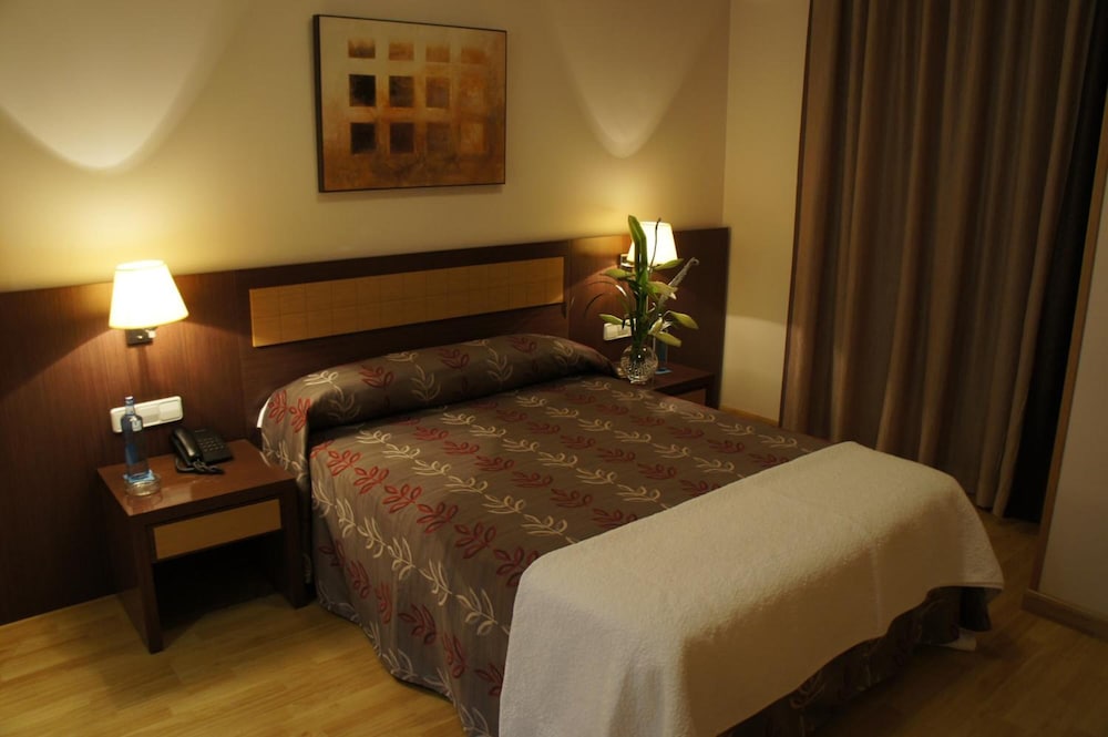 Tch Hotel 16/50