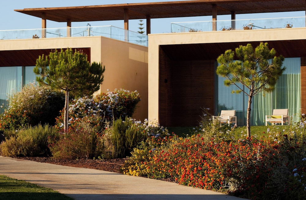 White Shell Beach Villas 40/50