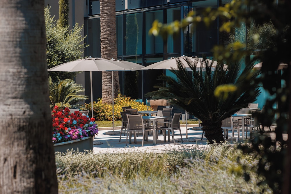 Palmon Bay Hotel and Spa 39/48