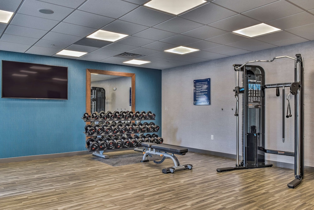 Hampton Inn and Suites Keene 23/47