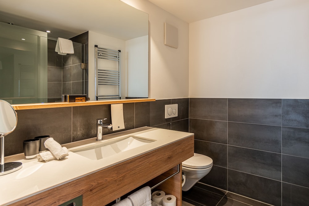 Naco Aparthotel and Spa 48/49