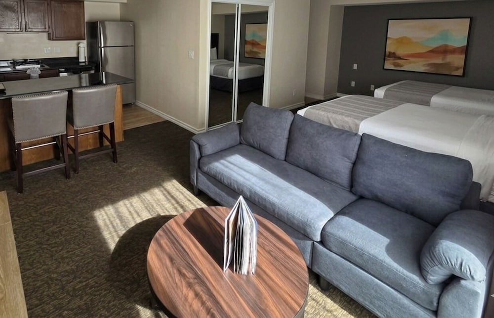 Chase Suite Hotel El Paso 34/59