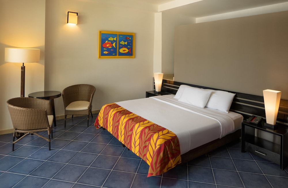 Plus, King Bed, Ocean Front، Decameron Baru – All Inclusive 5/6