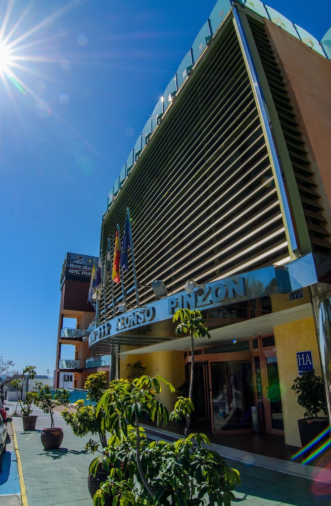 Hotel Apartamento Martin Alonso Pinzon 6/64