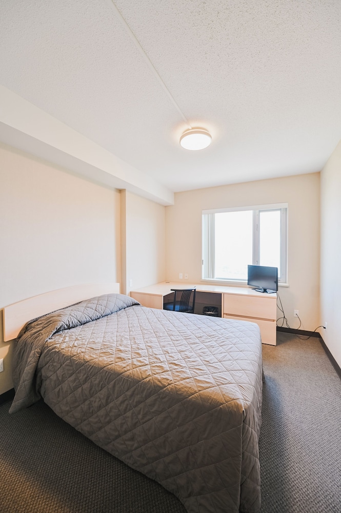 Residence & Conference Centre - Kamloops 18/61
