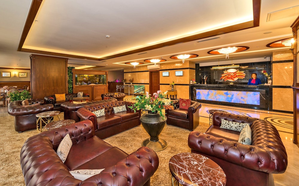 Dab Hotel 25/37
