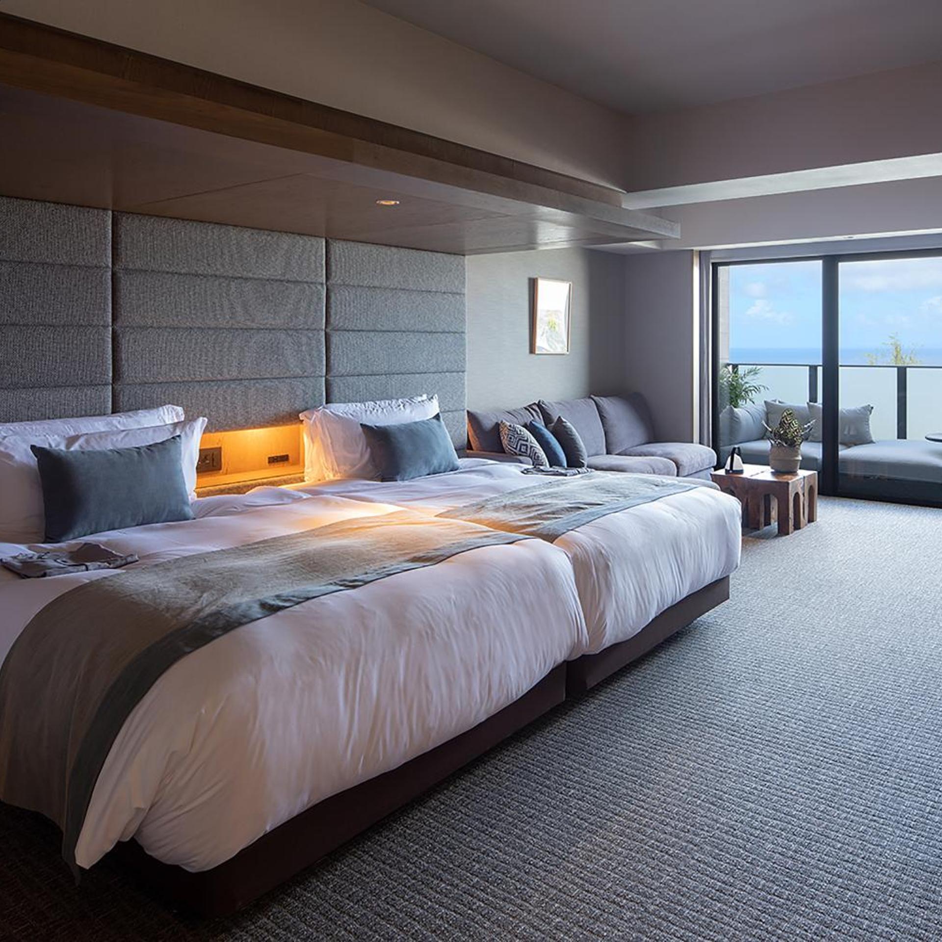 Junior Suite, Lounge Access