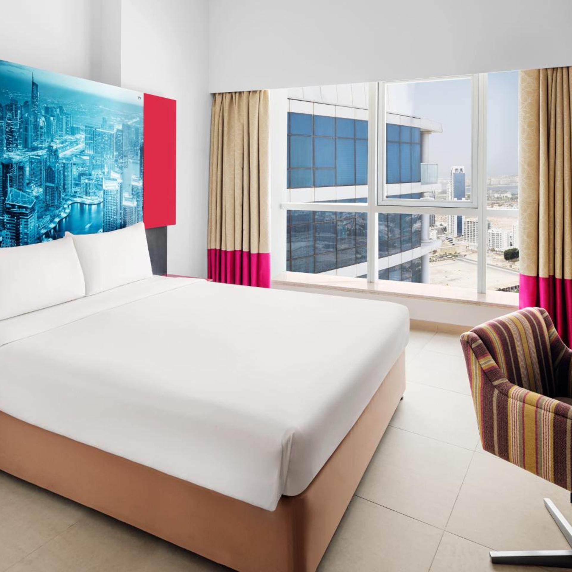 4 Bedrooms, Apartment, Single Bed