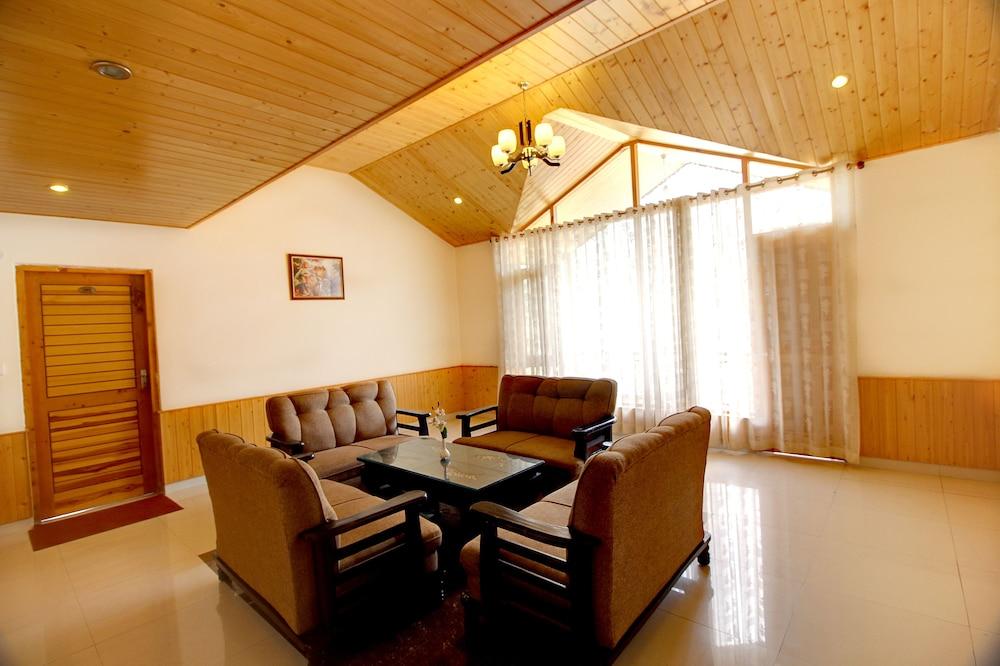 Hotel Thomas Villa 12/16