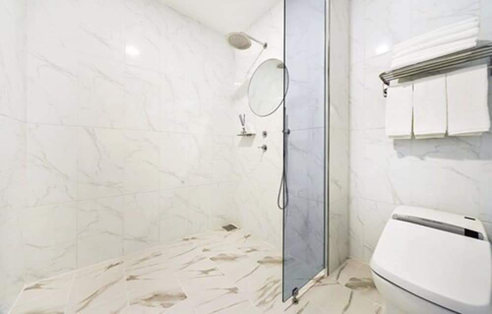 Noblestay Hotel 45/50