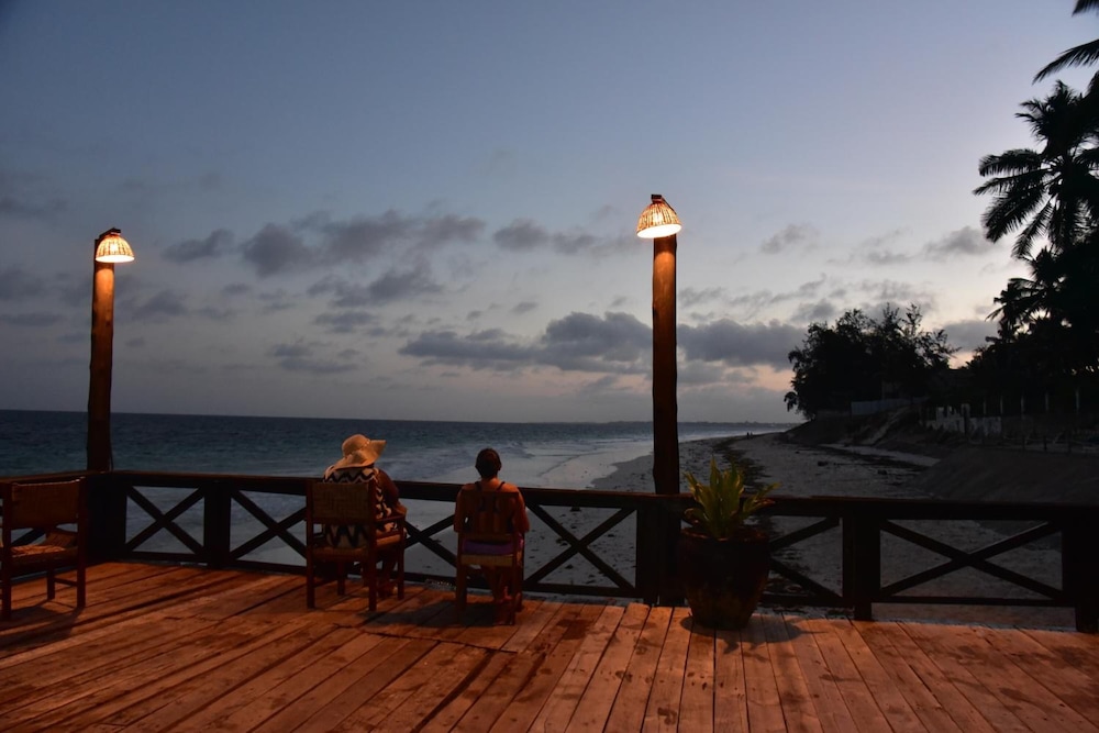 KILIFI BAY BEACH RESORT 24/50