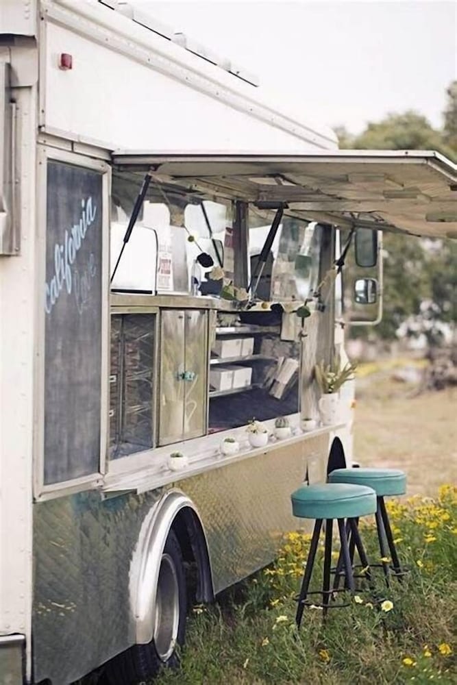 Festival Campgrounds Rancho 51 23/38