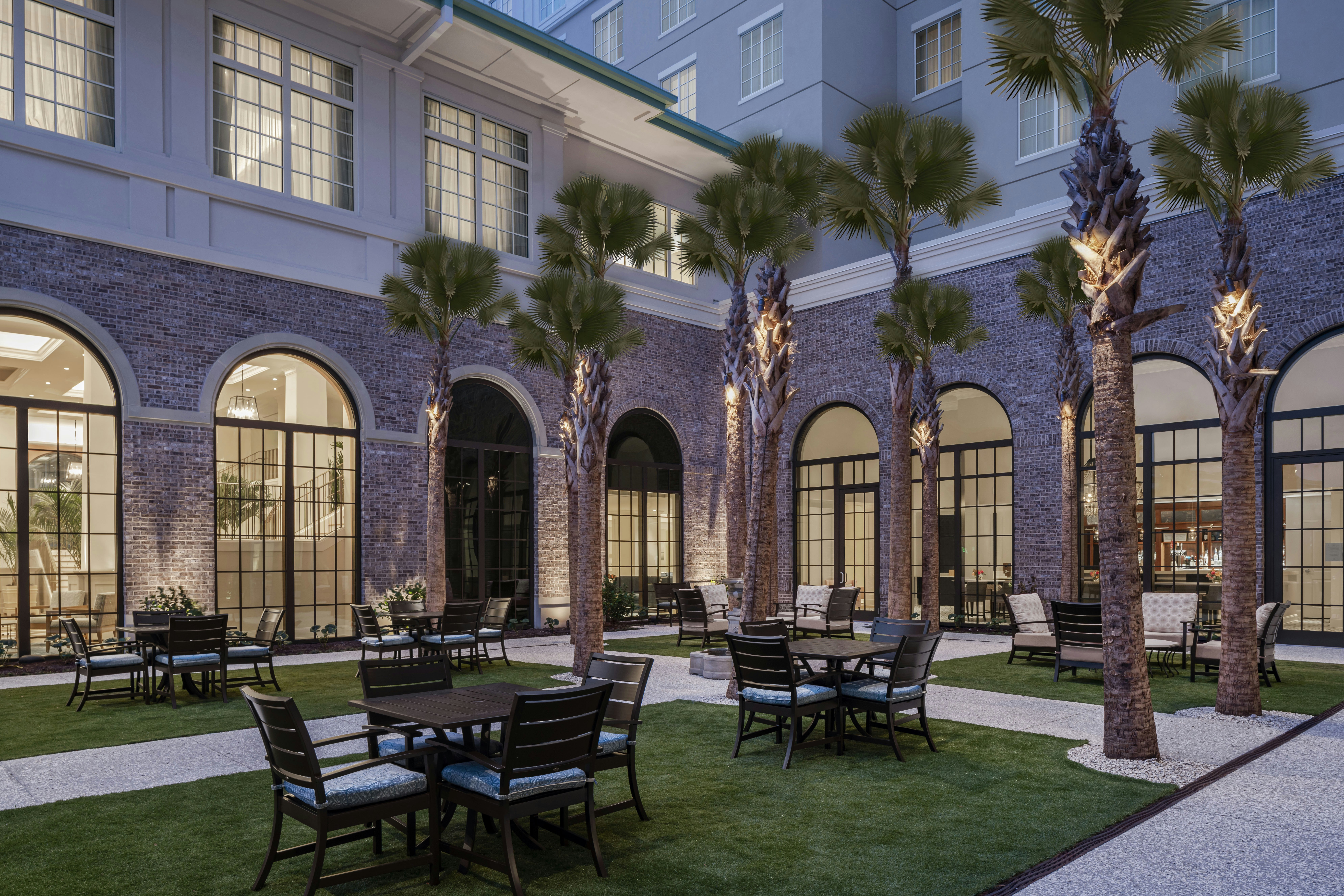Embassy Suites by Hilton Charleston Harbor Mt. Pleasant 18/21