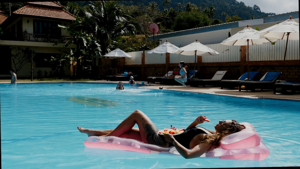Havana Beach Resort 12/68