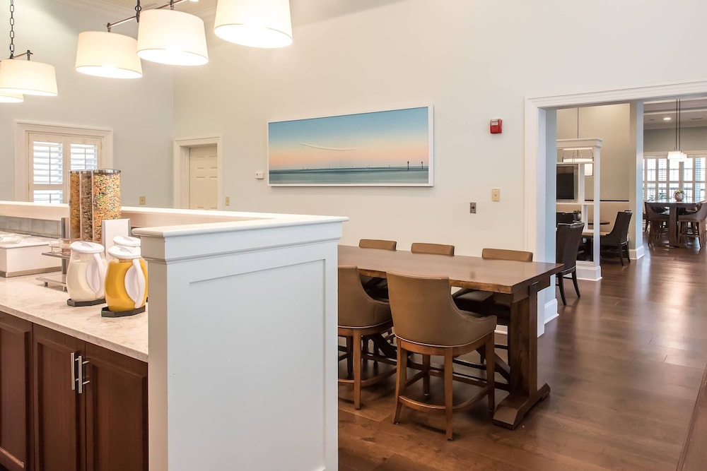 Residence Inn by Marriott Charleston Mount Pleasant 28/31