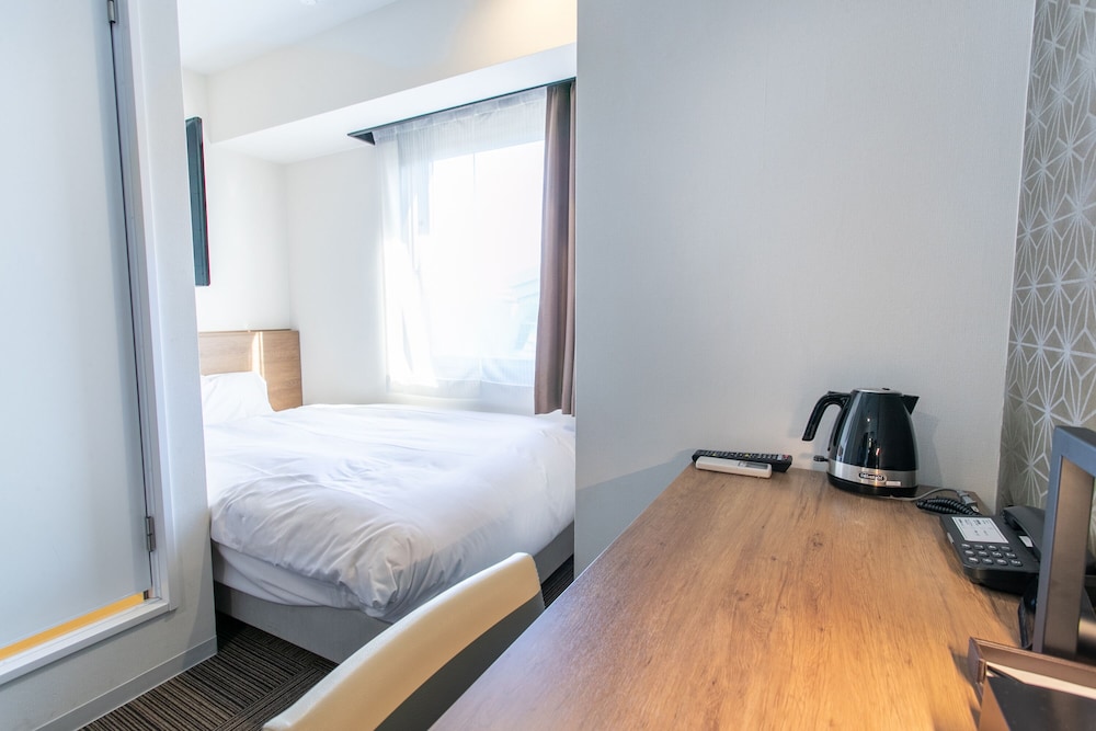Tosei Hotel & Seminar Makuhari 40/58
