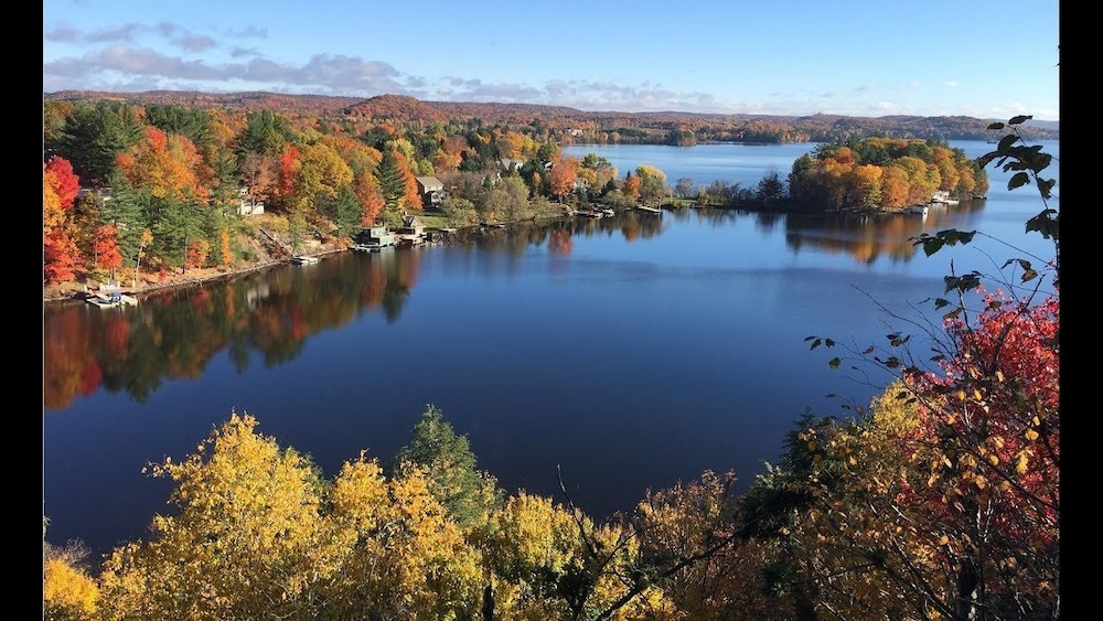 Red Maple Inn And Suites 17/38
