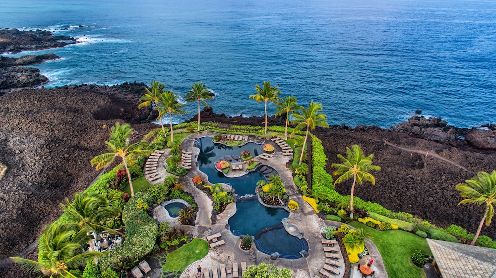 Castle Halii Kai At Waikoloa 42/50