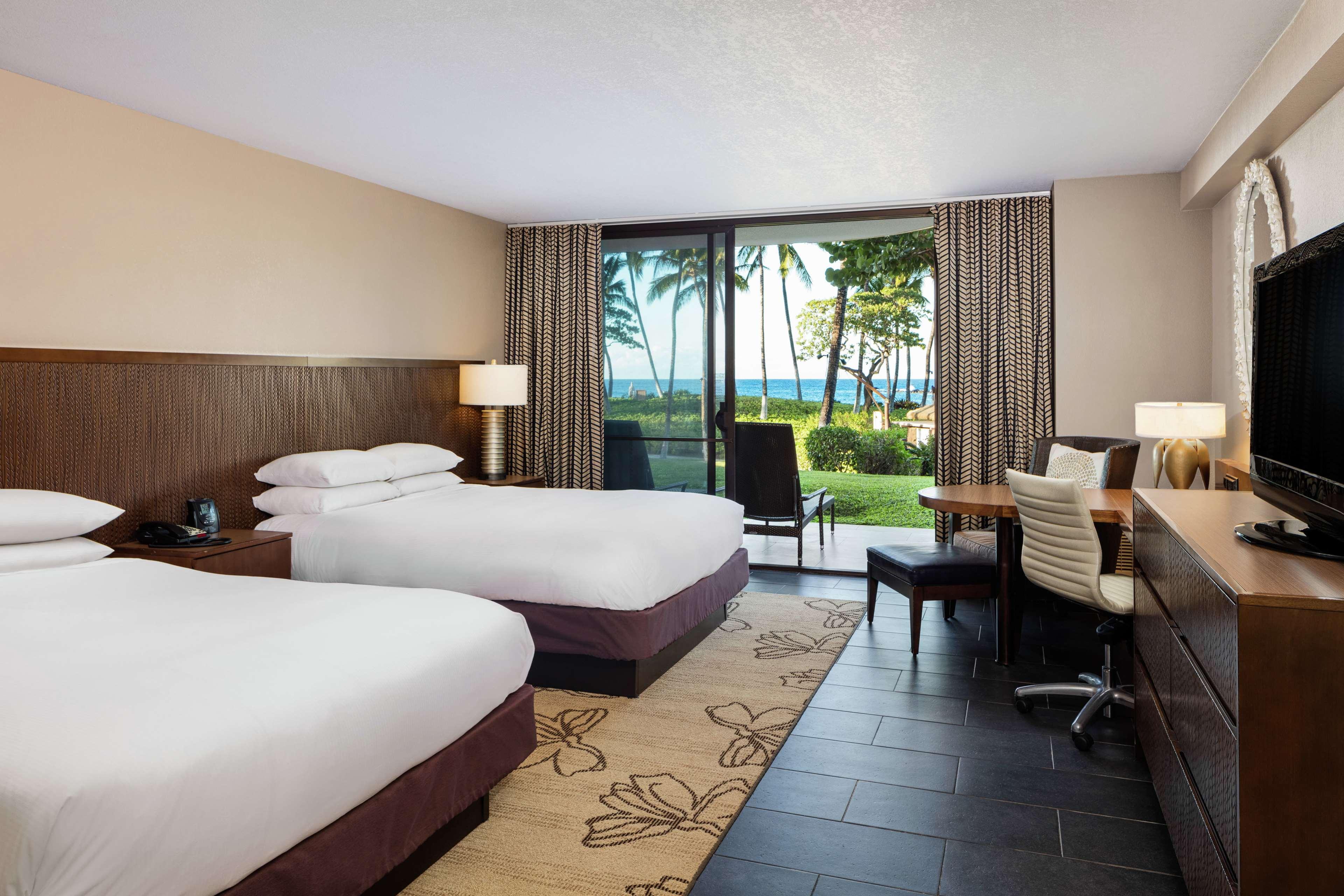 Makai, Lanai, 2 Queen Beds, Ocean Front
