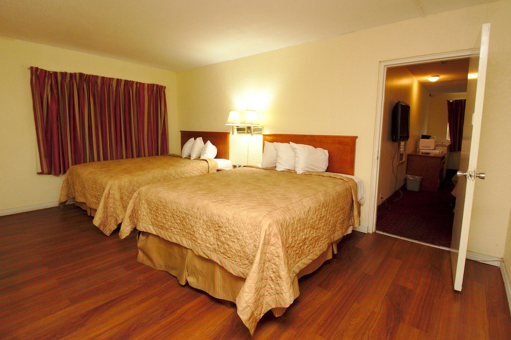 Niagara Lodge Suites 17/68