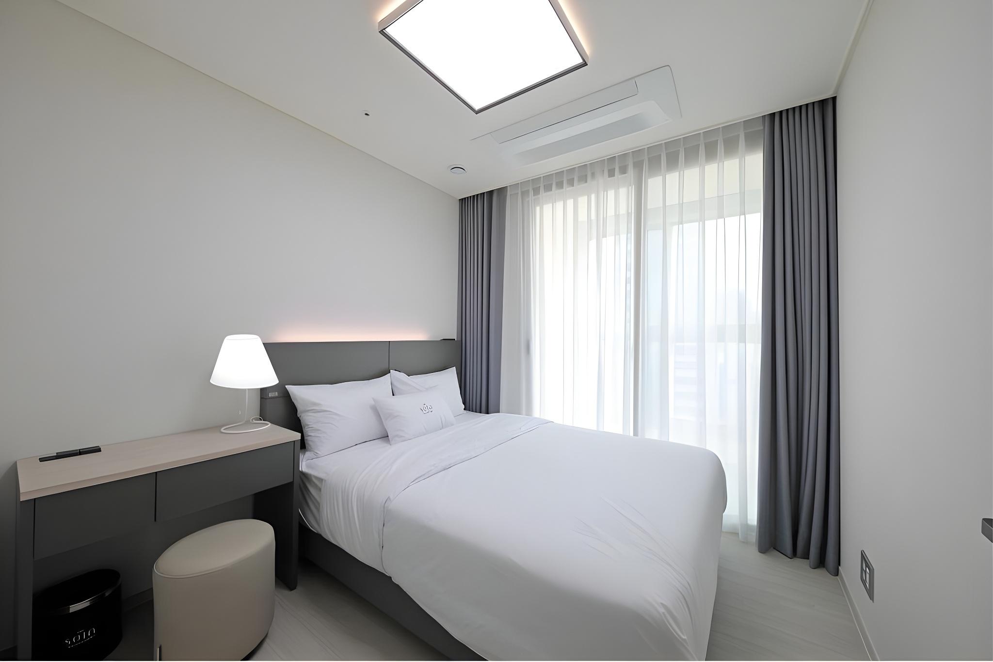 Club Sota Suite