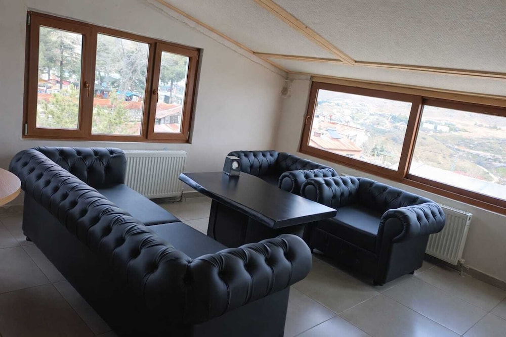 Arapgir Nazar Hotel 26/49