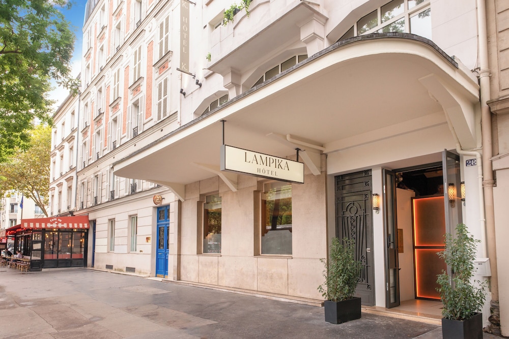 Hotel Lampika