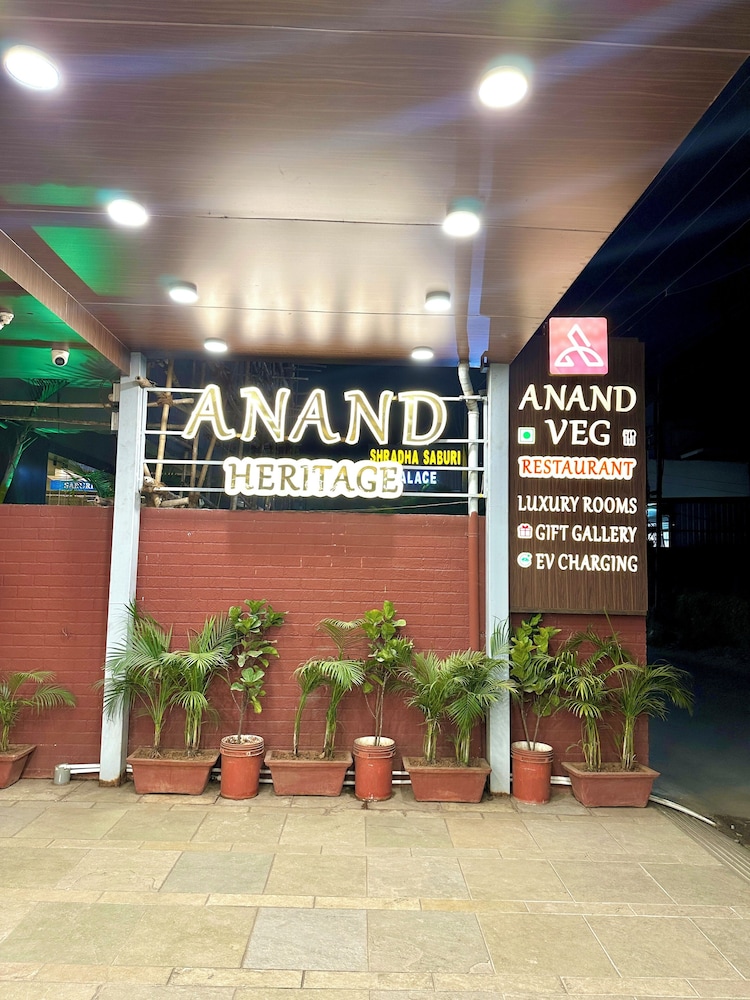 Hotel Anand Heritage 42/53