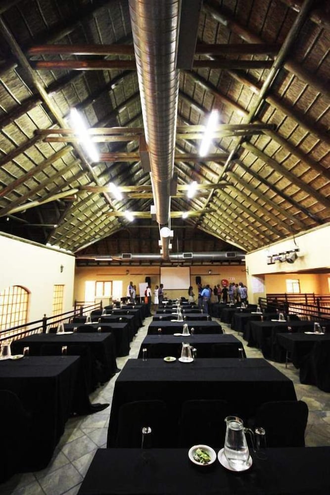 Bains Lodge 32/41