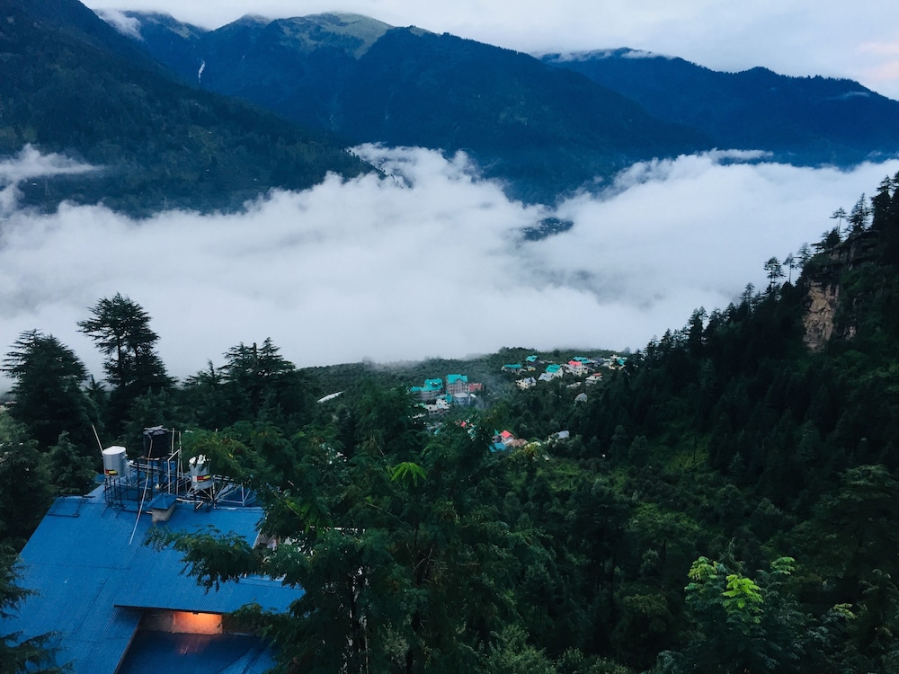 Devdhar Hilltop Cottages 18/31