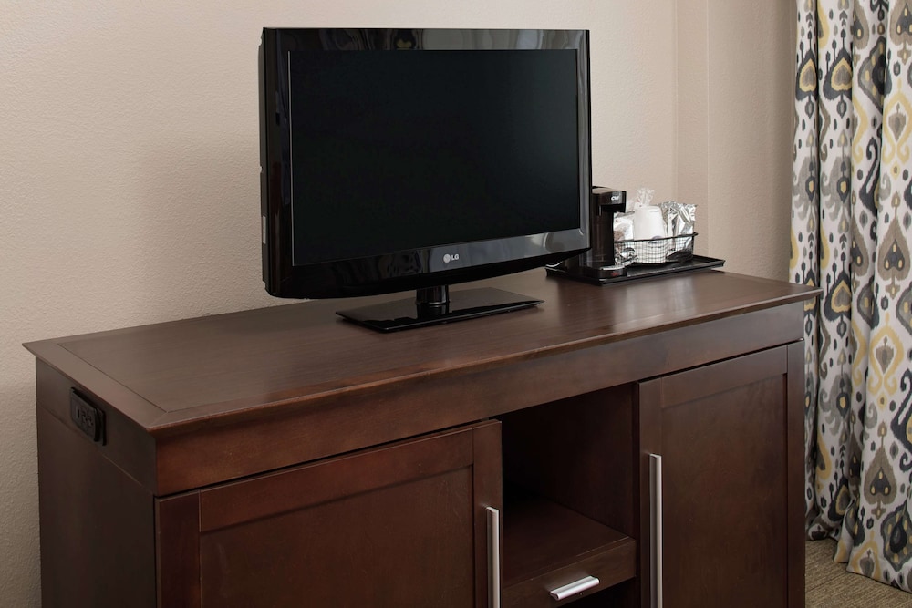 Hampton Inn Louisville Downtown 50/50
