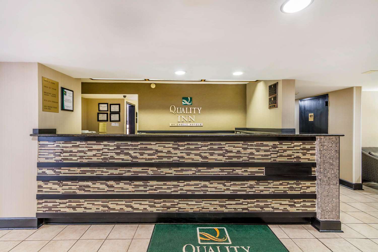 Quality Inn Savannah I 95 5/41
