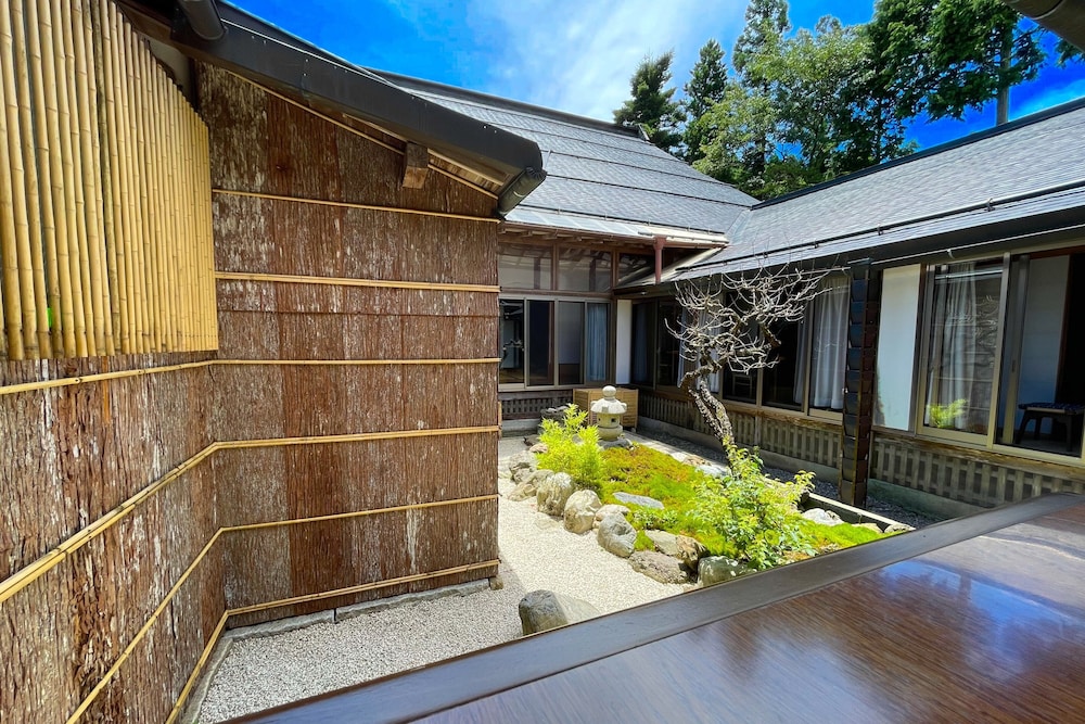 Koyasan Yochi In 45/50