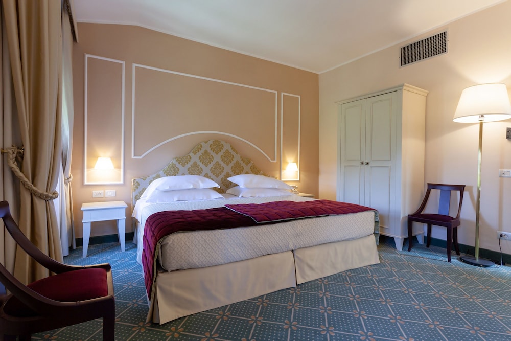 VIlla San Lucchese 17/56