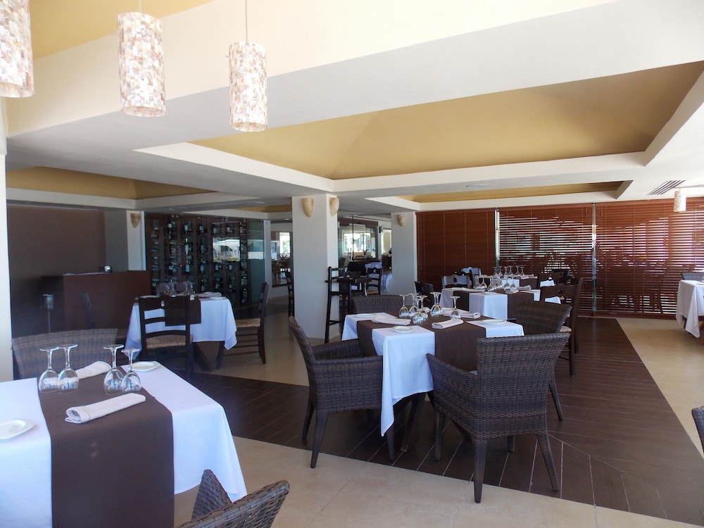 Ocean Spa Hotel Cancun All Inclusive 56/73
