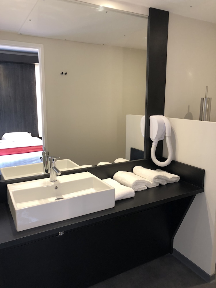 Best Western St Exupery Bordeaux Ouest 15/50