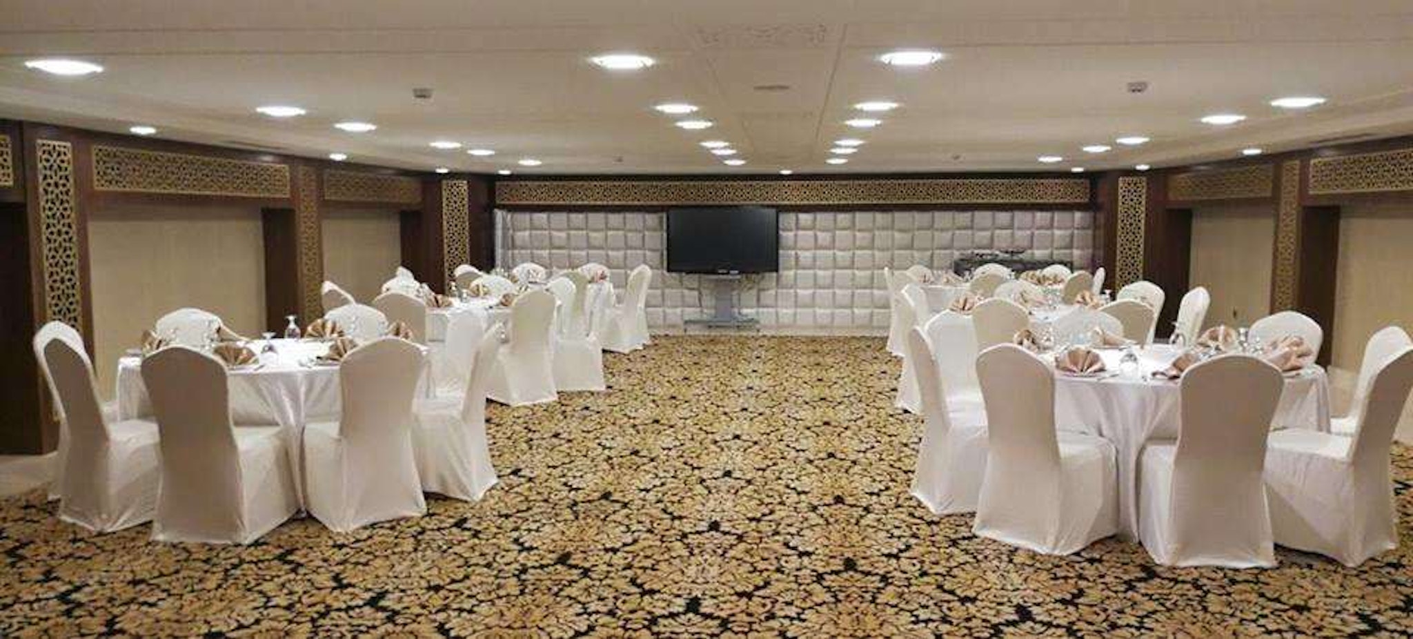 HARIR PALACE HOTEL 39/46
