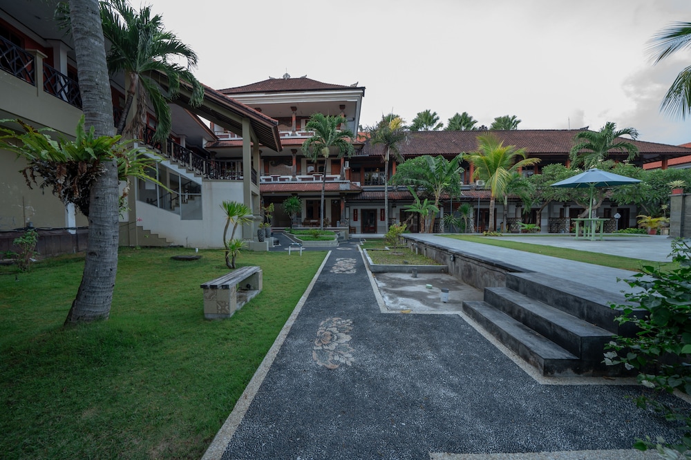Bendesa Accommodation 51/64