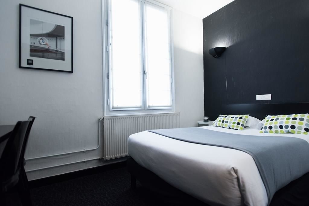STANDARD, DOUBLE BED