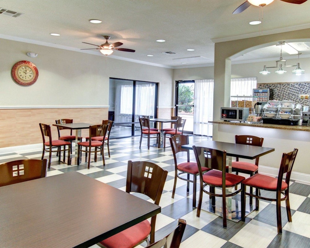 Comfort Inn Corsicana East 36/50