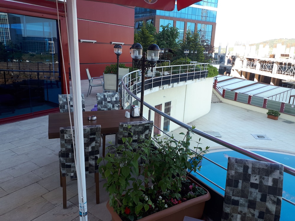 EKINCI RESIDENCE 41/47