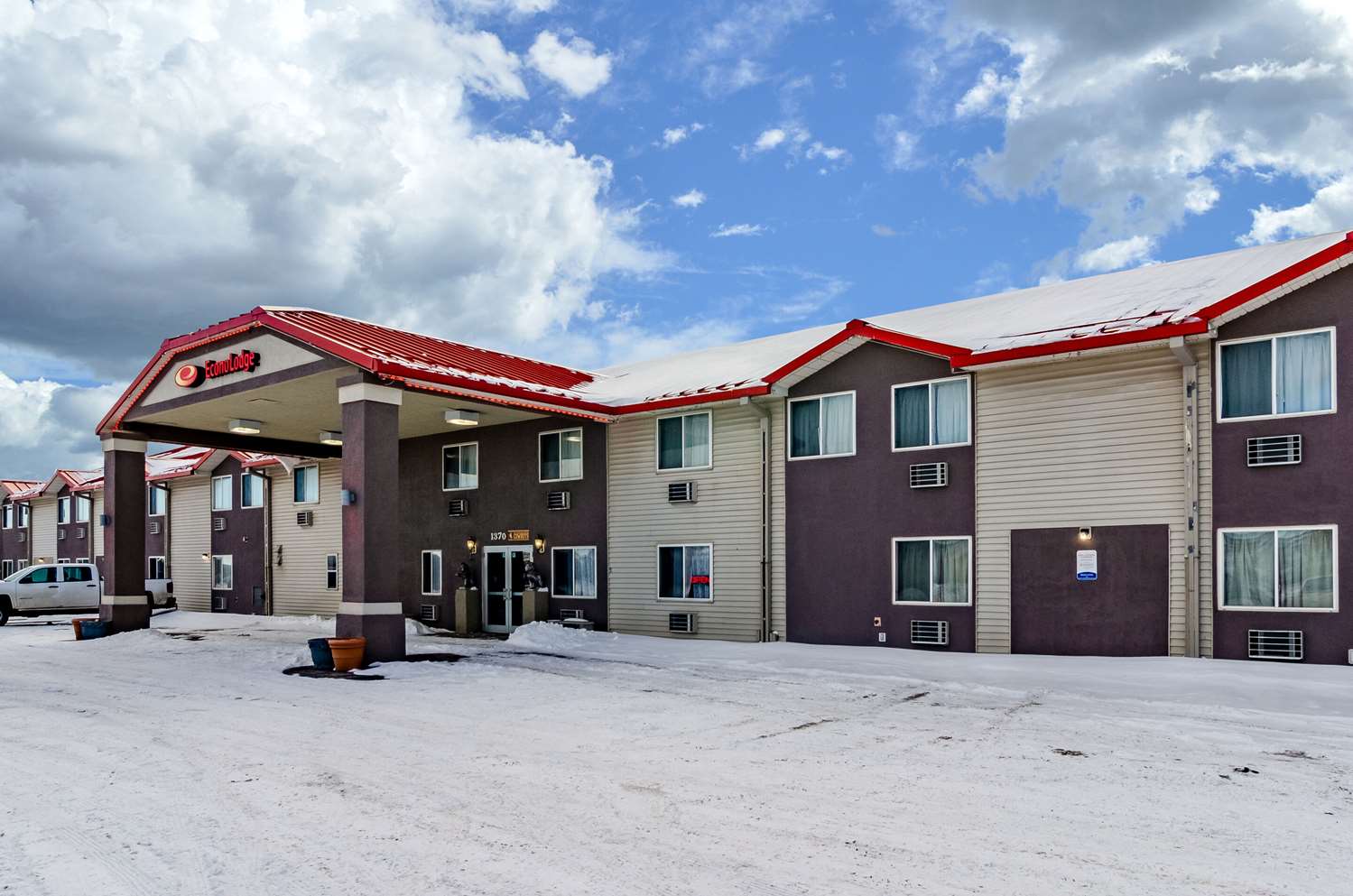 Econo Lodge Laramie, WY 7/7