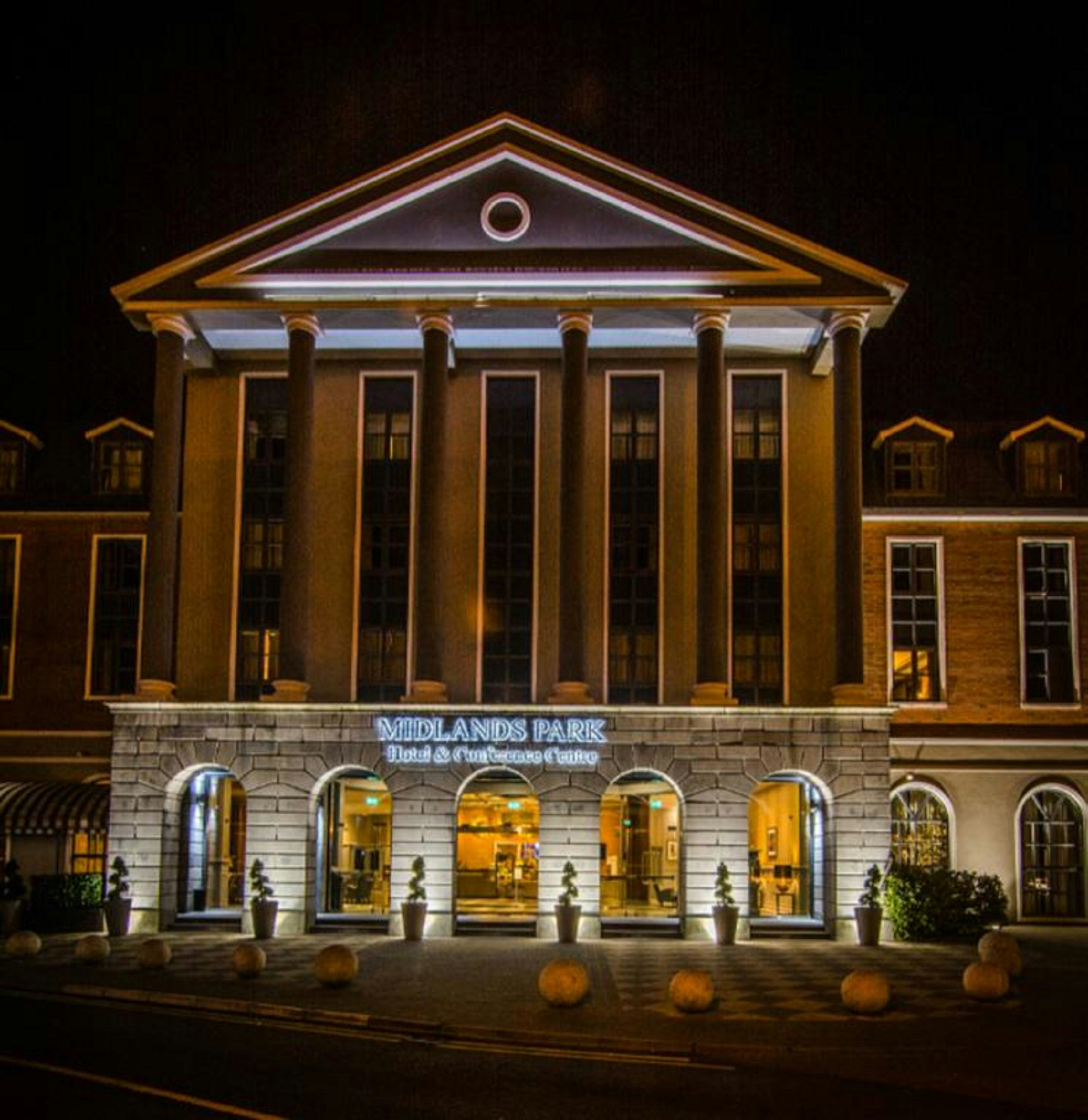 Midlands Park Hotel 3/82