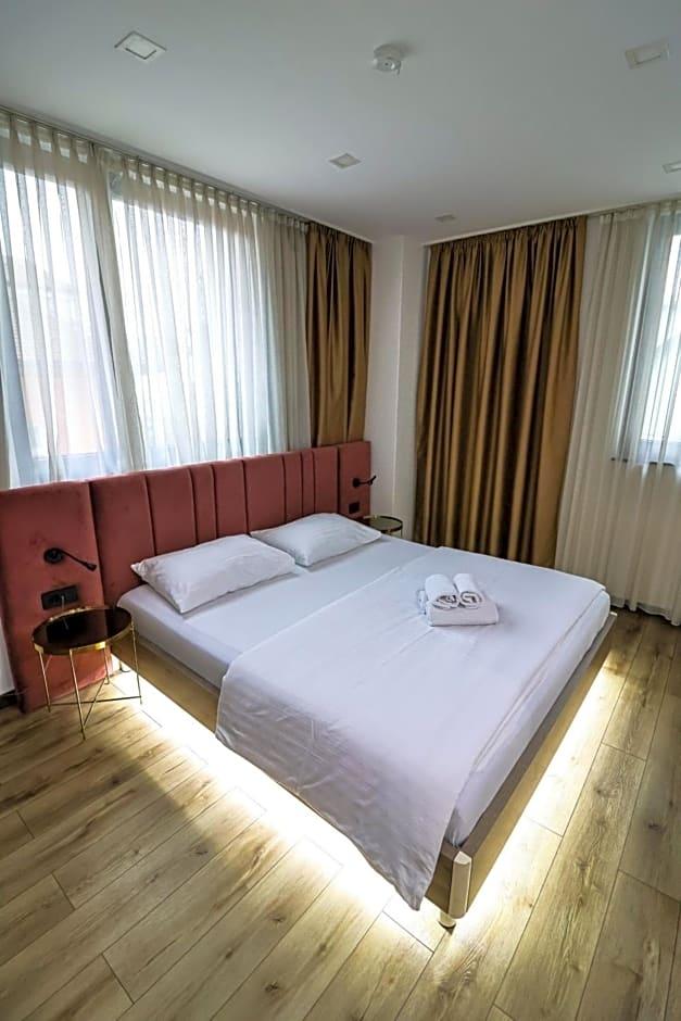 Hotel National 15/50