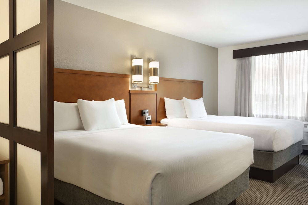 Hyatt Place Portland Airport At Cascade Station 11/54