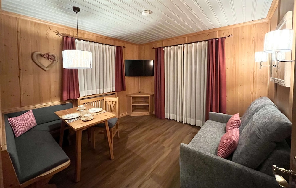 Hotel Garni Brunnthaler 60/79