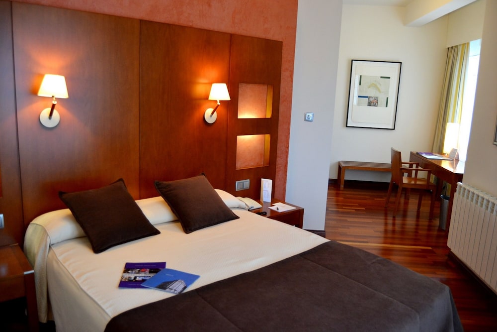 Maroa Hotel Ex Hotel America Vigo 16/48