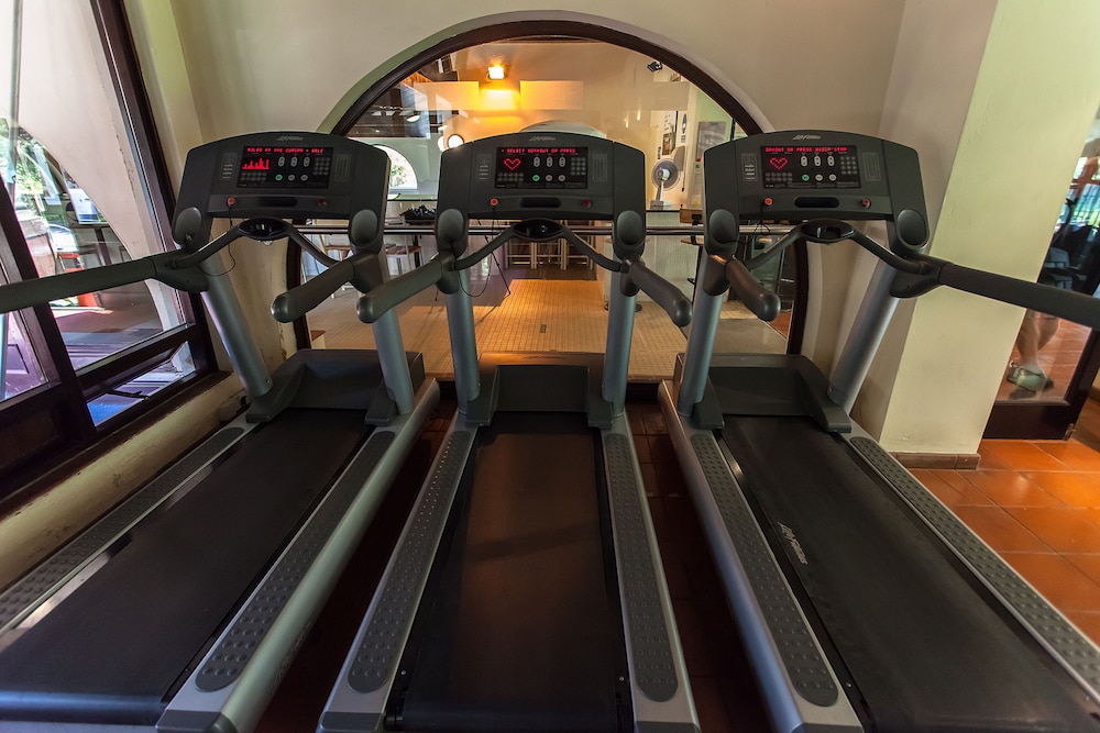 Europa Gatwick Hotel 25/50