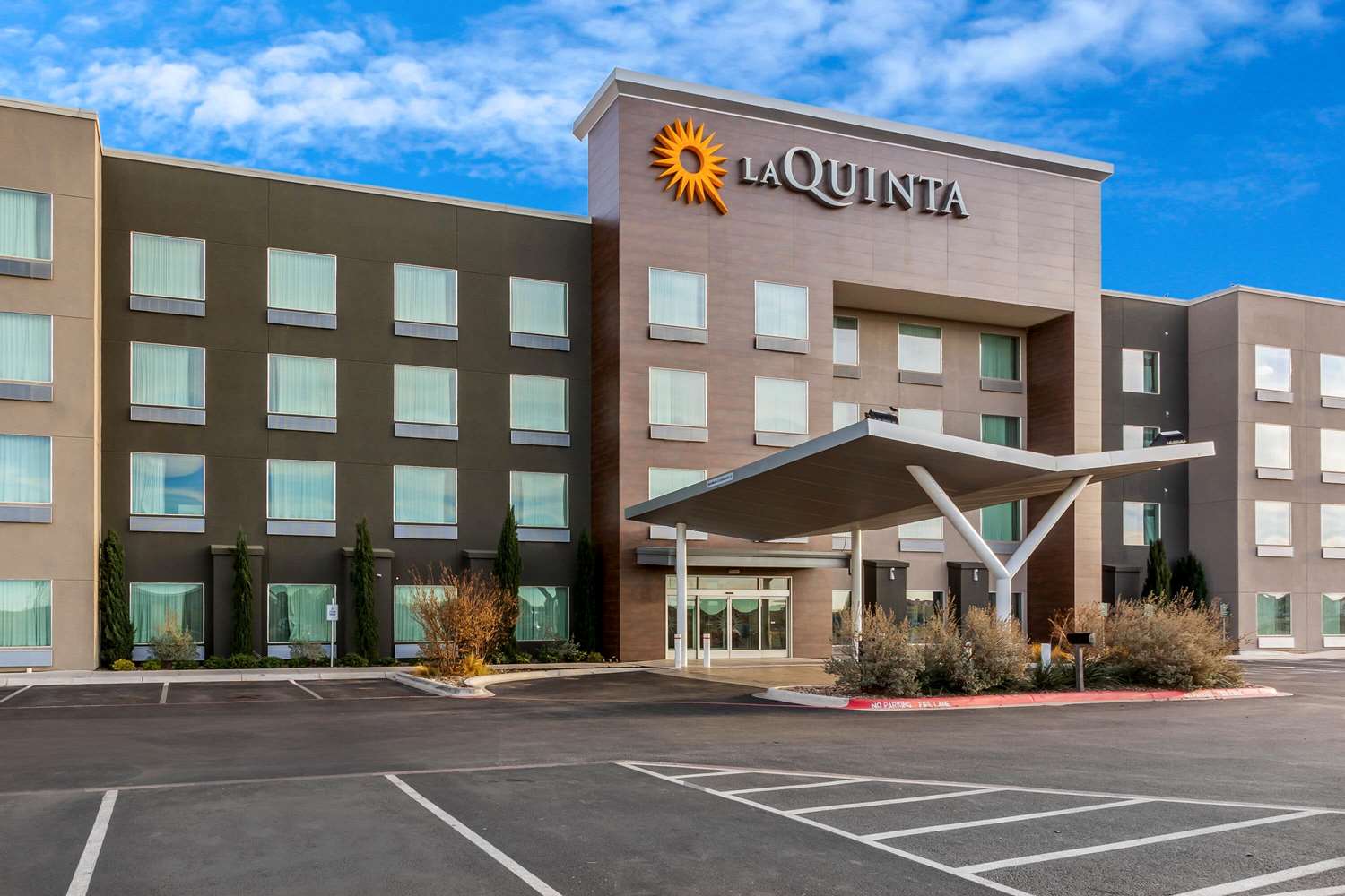 La Quinta Inn And Suites Odessa North Sienna Tower 23/29