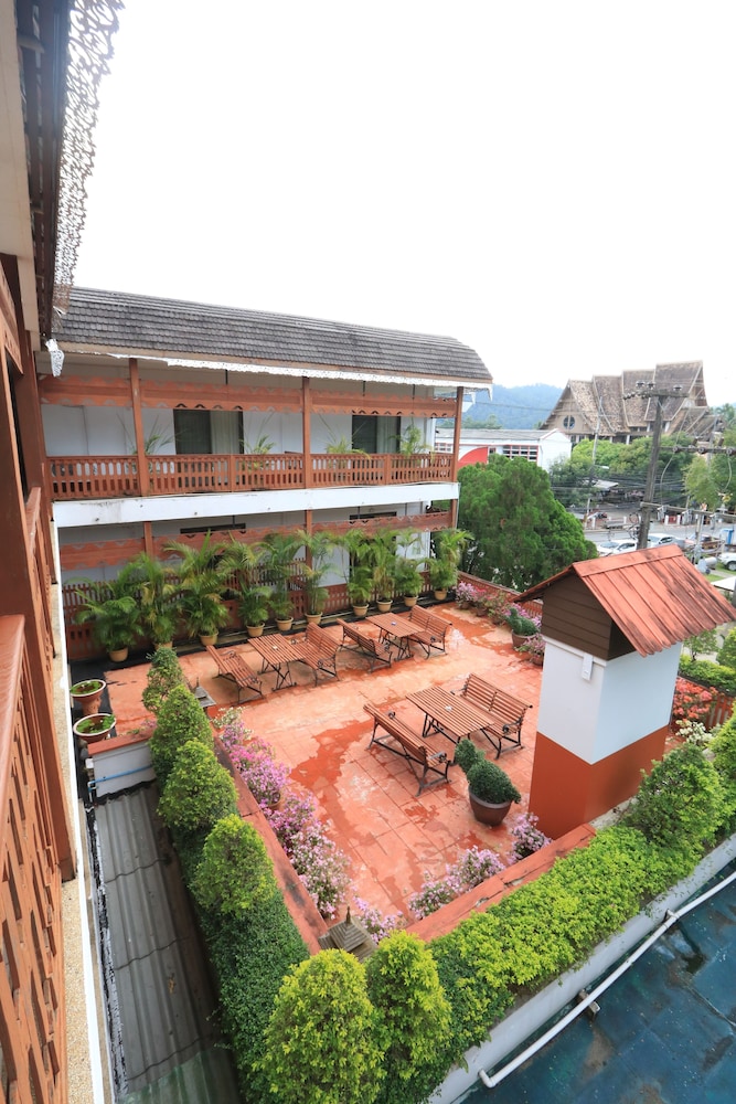 Baiyoke Chalet 64/64